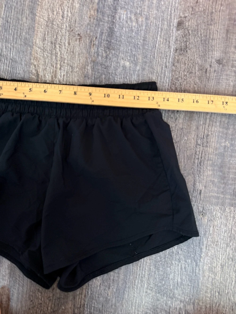 Nike Black Dri-FIT Women's Athletic Shorts Small